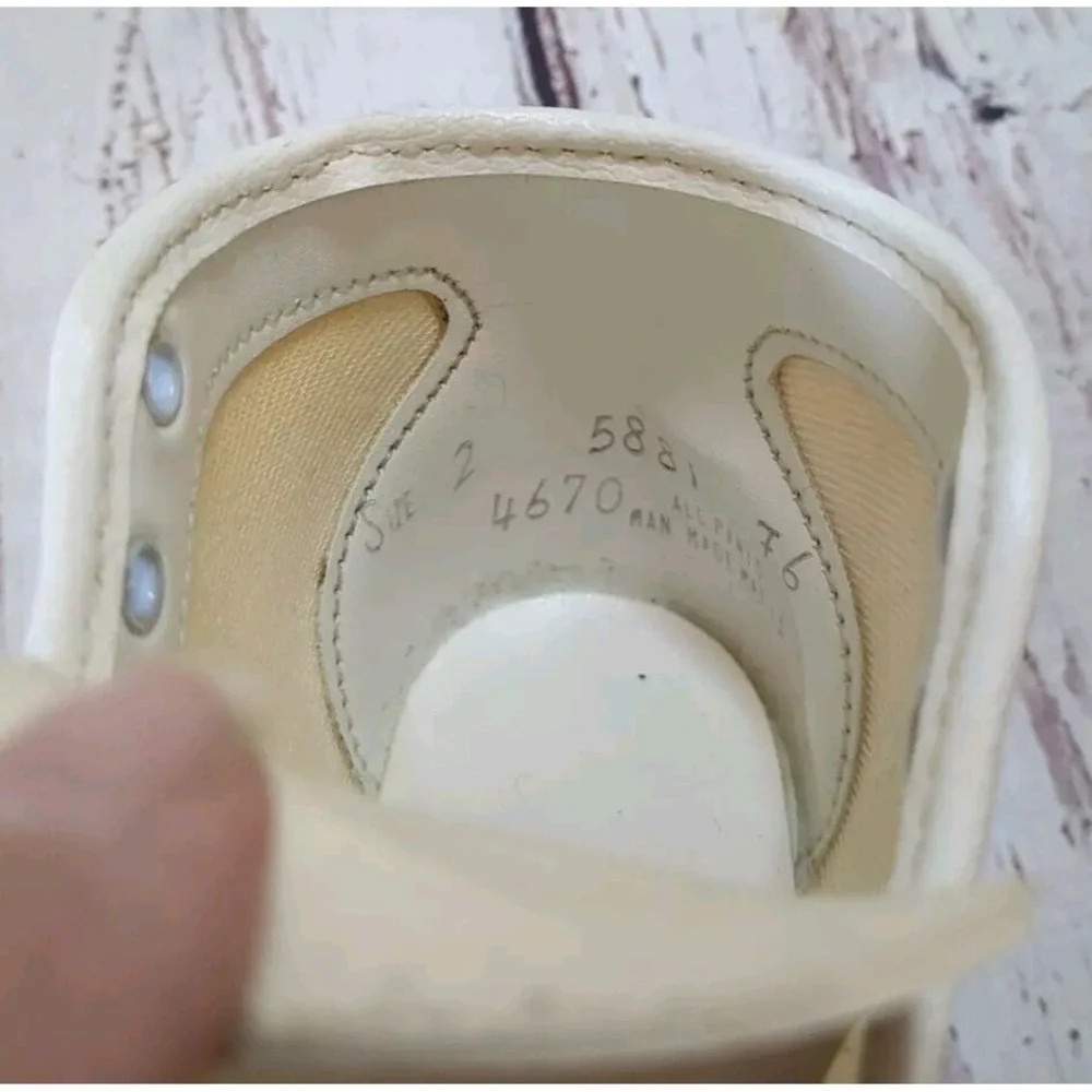 Vintage Baby Deer Infant Trainer Sole Washable Shoes Size 2 Style 4670 In Box‎